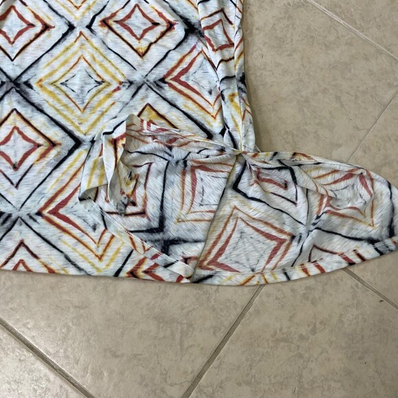 Lane Bryant Tunic Top Geometric print asymmetric tie hem  sleeveless size 14 /16 - Picture 10 of 11